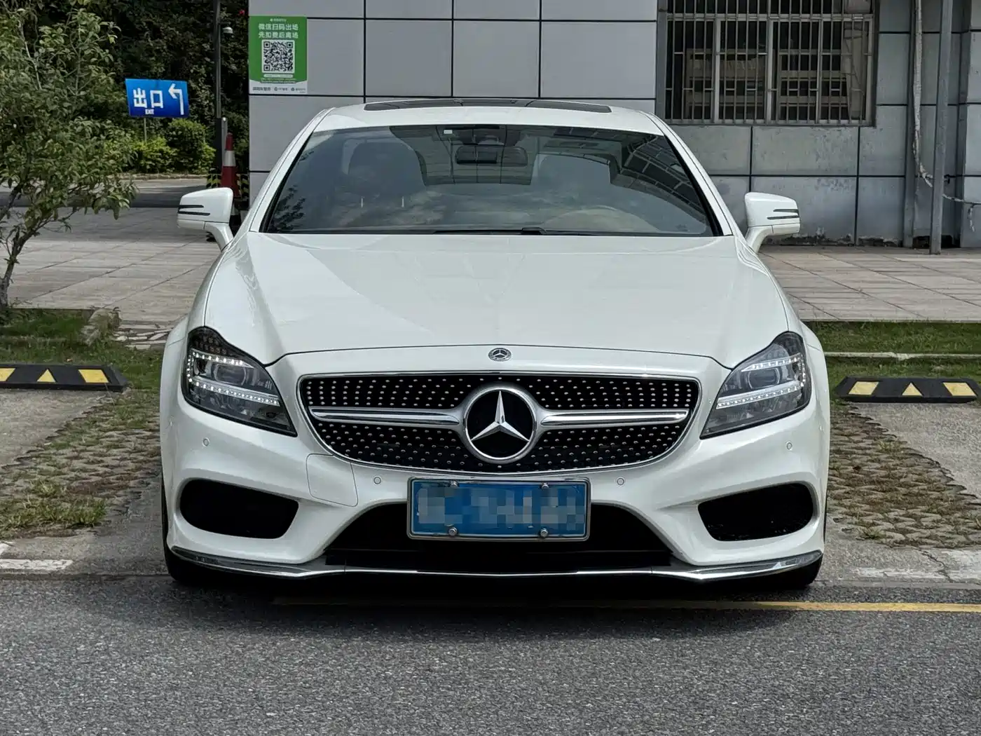 Mercedes-Benz CLS