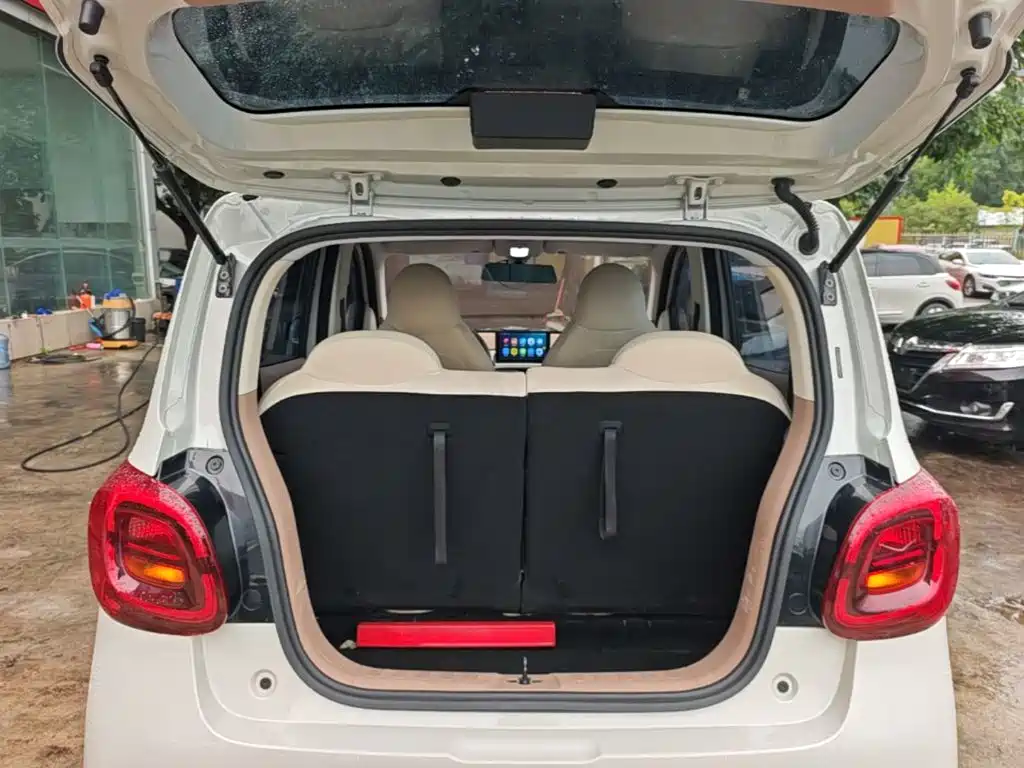 Wuling MINIEV — миниатюра 19
