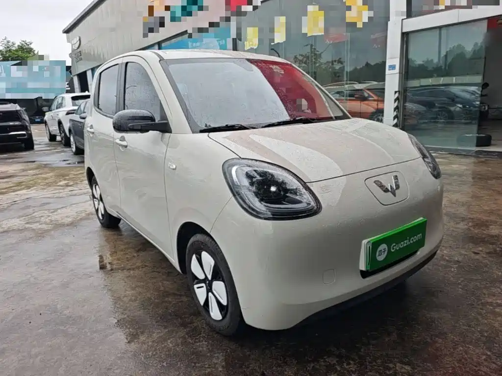 Wuling MINIEV — миниатюра 4