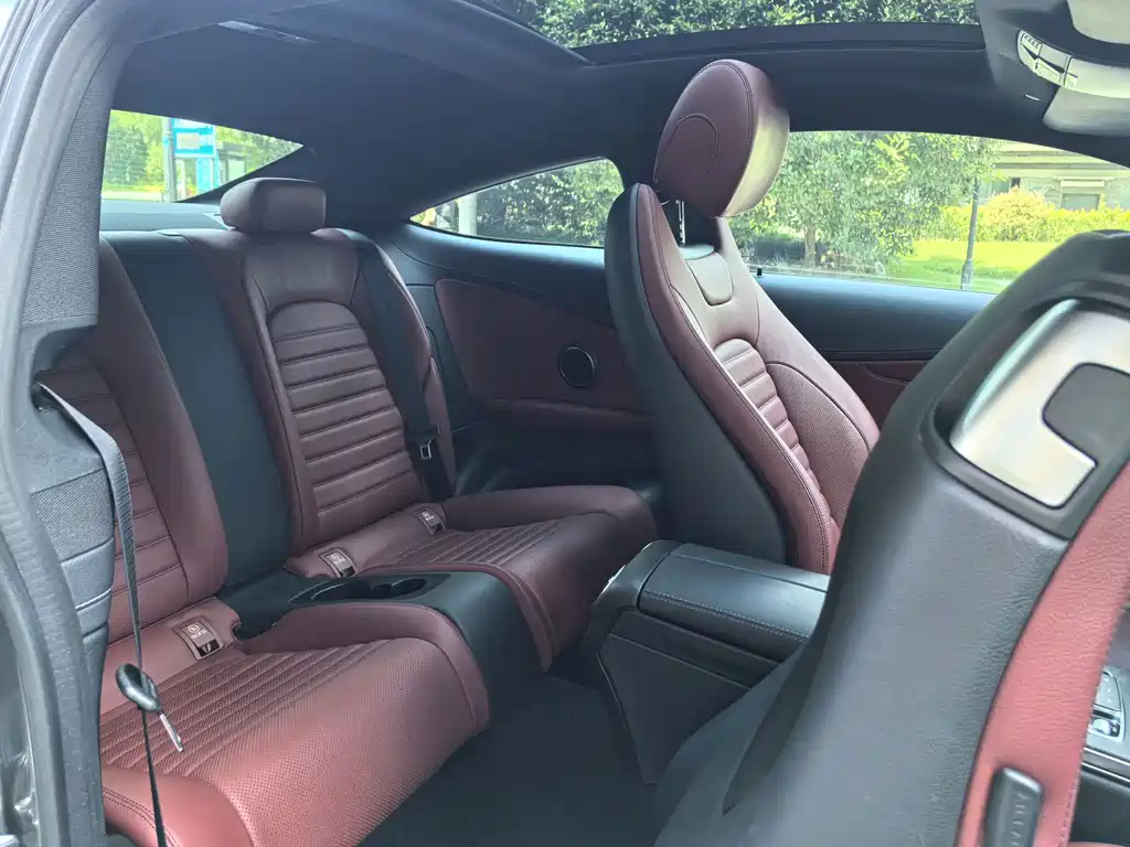 Mercedes-Benz C-Class (Import) — миниатюра 7
