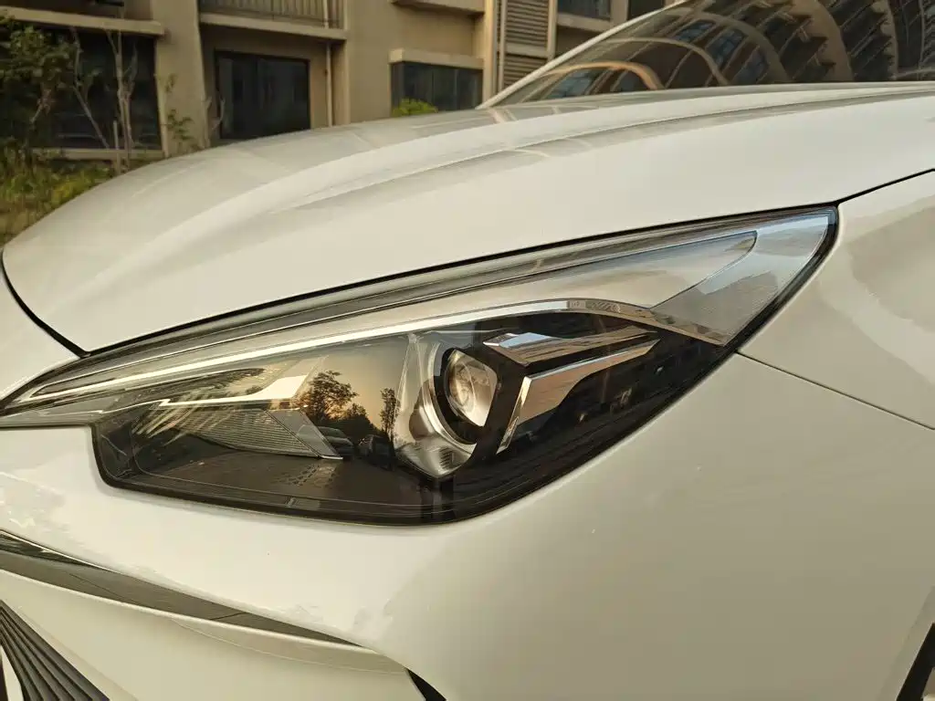 Roewe i5 — миниатюра 24