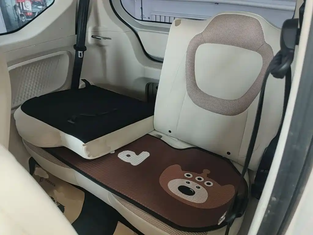 Wuling MINIEV — миниатюра 17