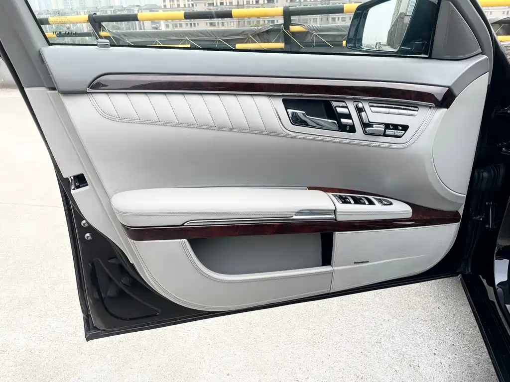 Mercedes-Benz S-Class S 2012 S 600 L Grand Edition