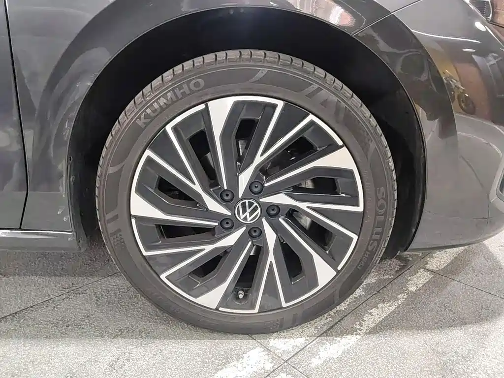 Volkswagen Sagitar — миниатюра 17