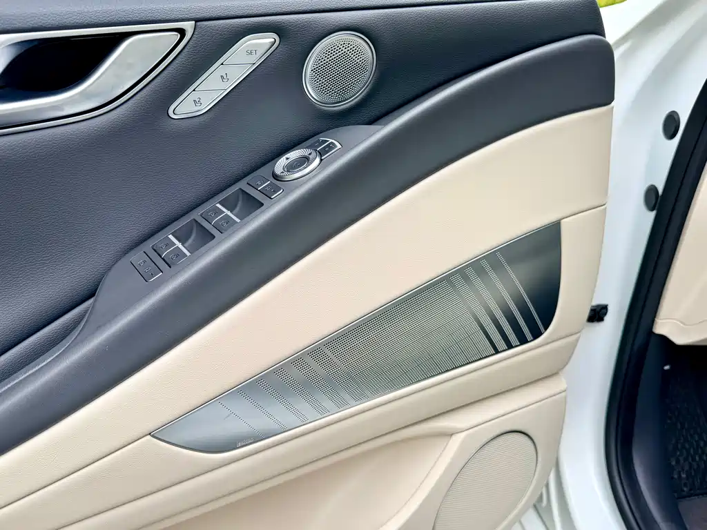 Genesis G80 2023 2.5T Flagship