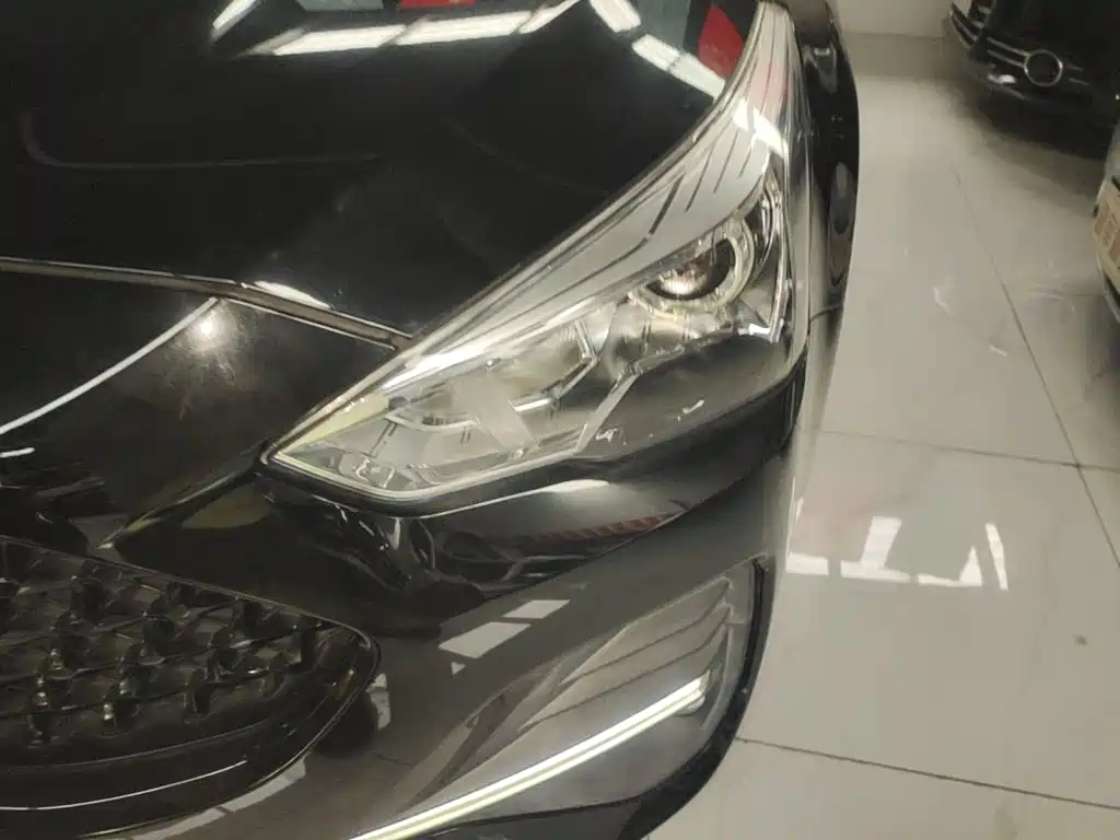 Haval M6 — миниатюра 24