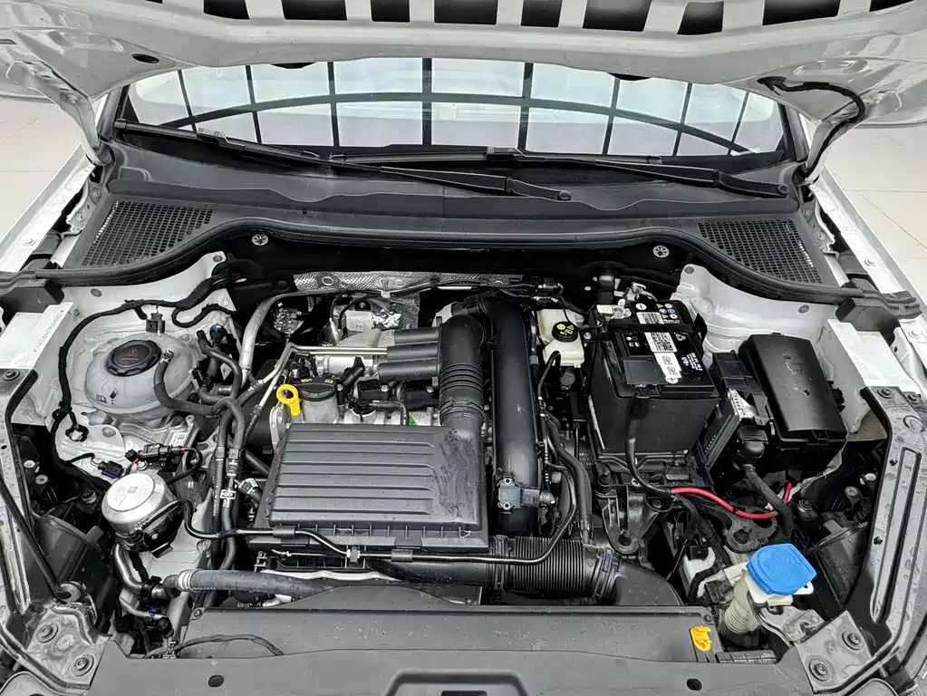 Skoda Karoq — миниатюра 19