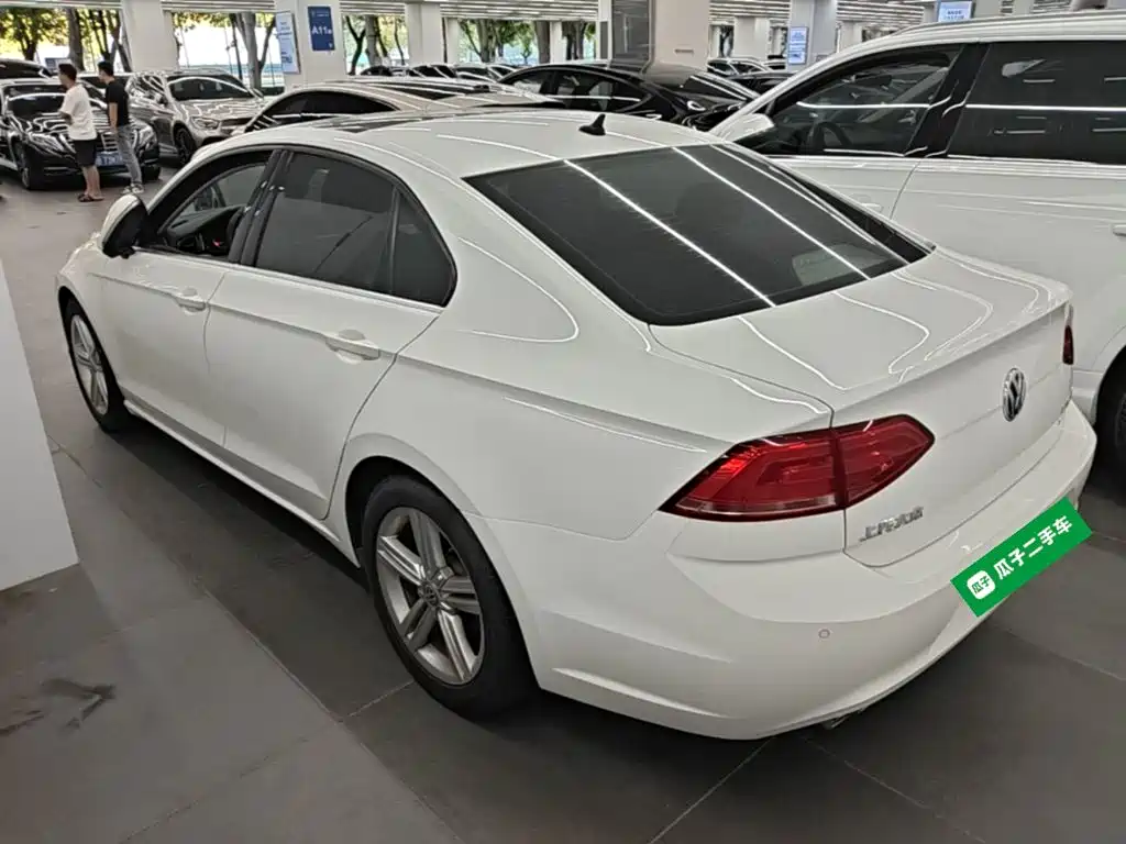 Volkswagen Lamando — миниатюра 5