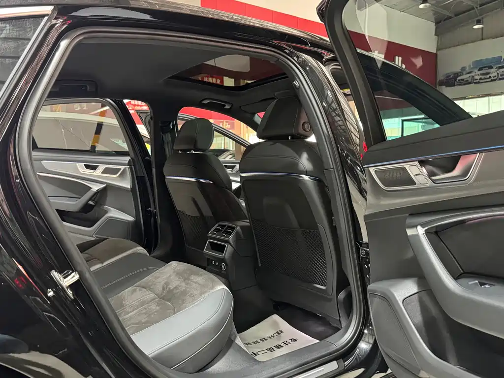 Audi A6L — миниатюра 13