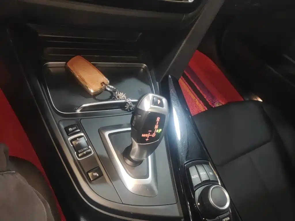 BMW 3 Series — миниатюра 10