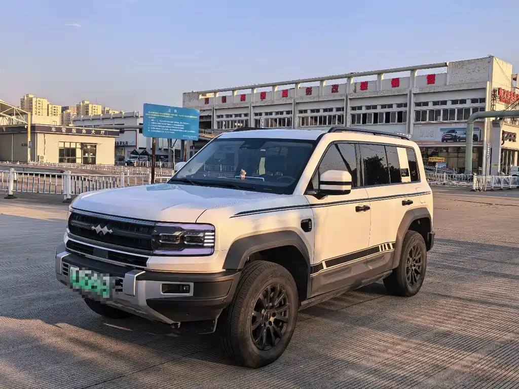 Fang Cheng Bao Leopard 5
