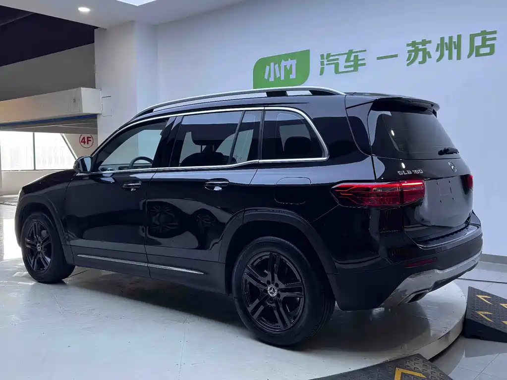 Mercedes-Benz GLB — миниатюра 4