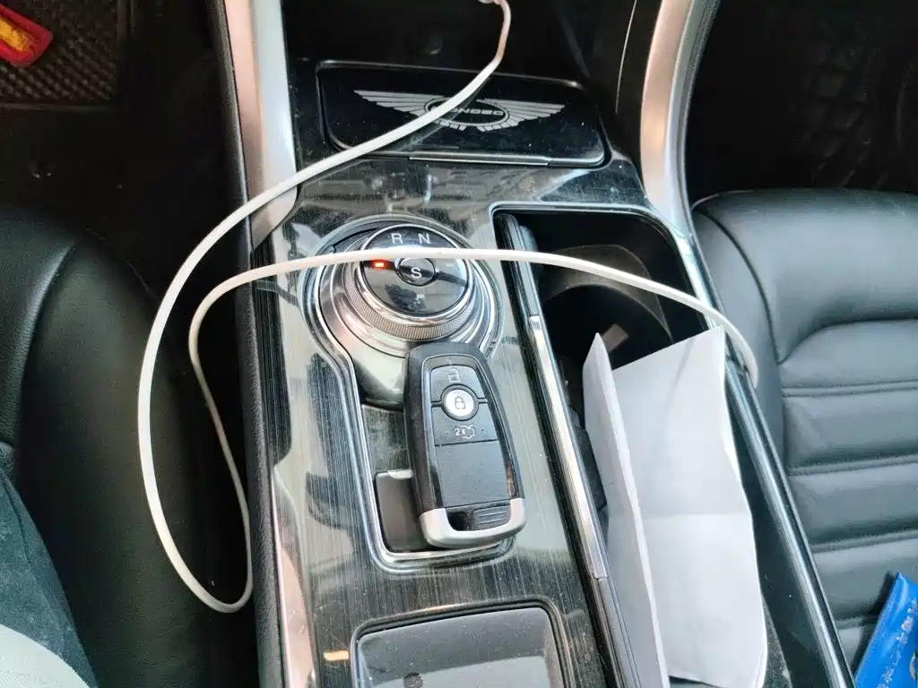 Ford Mondeo — миниатюра 15