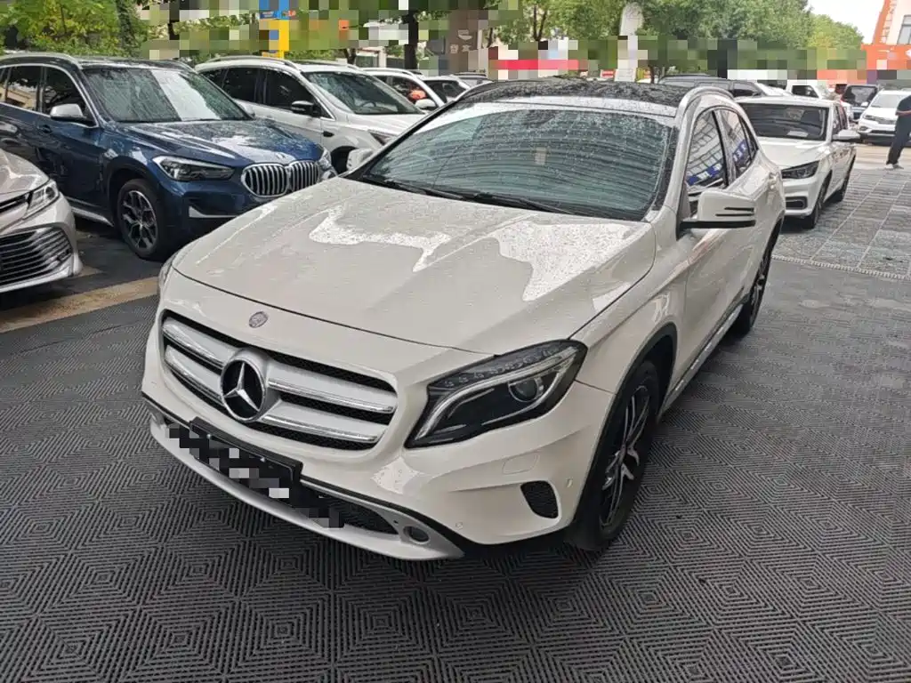 Mercedes-Benz GLA — миниатюра 2