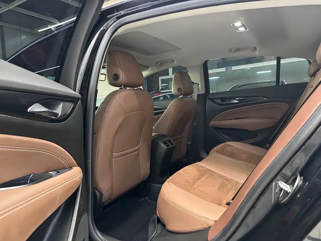 Buick Regal — миниатюра 6