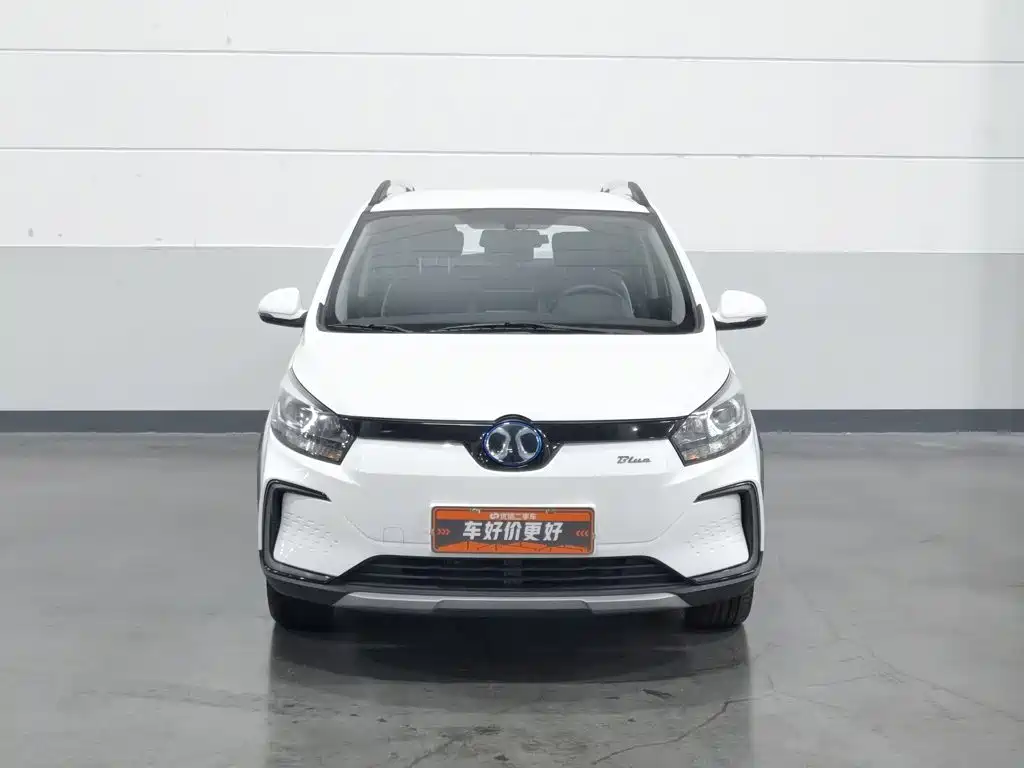 BAIC New Energy EC5 — миниатюра 3