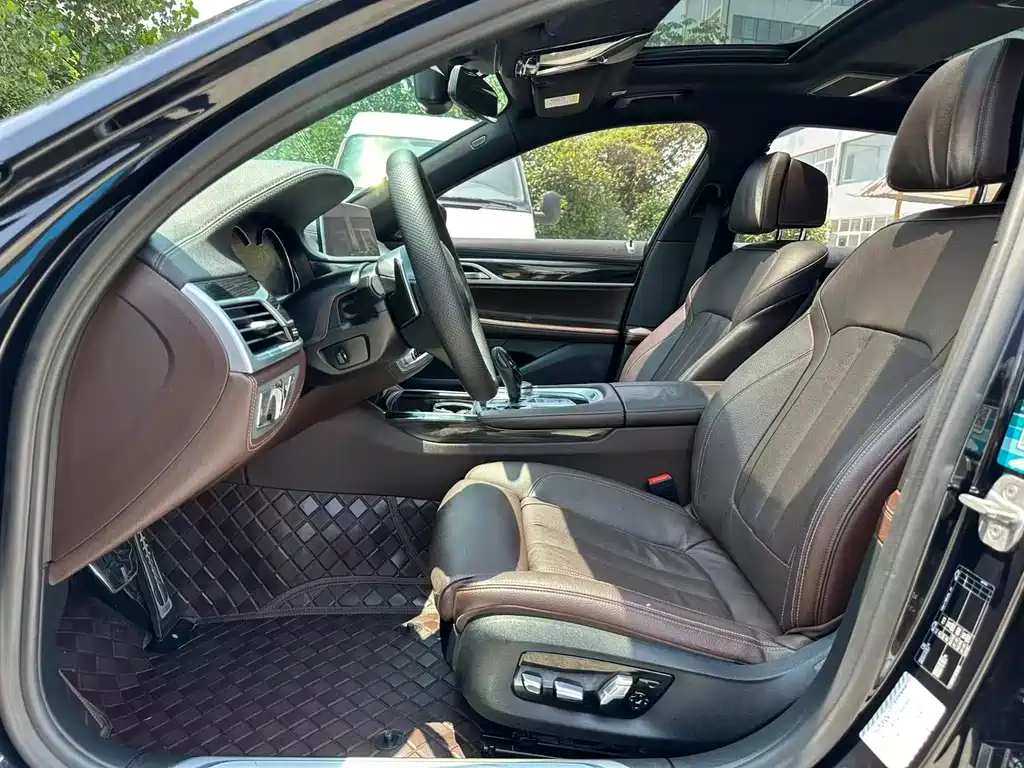 BMW 7 Series 7 2018 730Li Lead M Sport