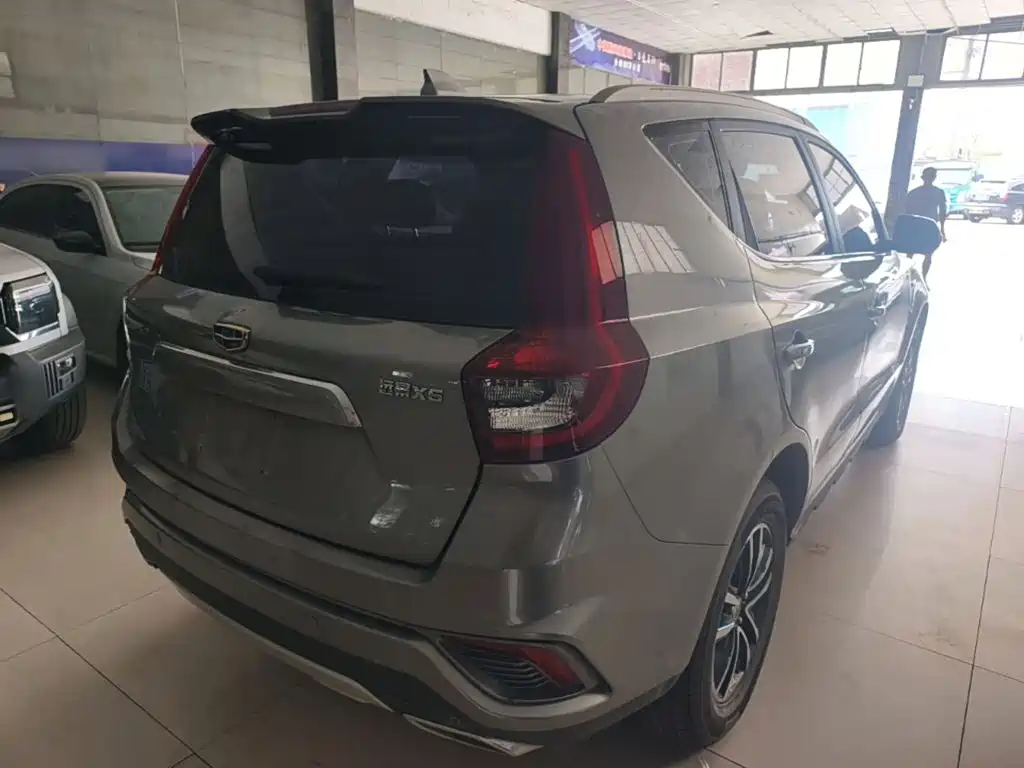 Geely Vision X6 — миниатюра 7