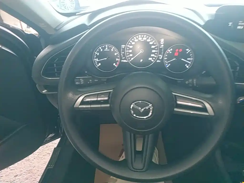 Mazda 3 Axela — миниатюра 11