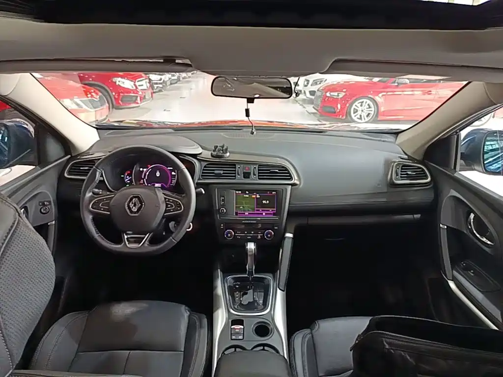 Renault Kadjar — миниатюра 10
