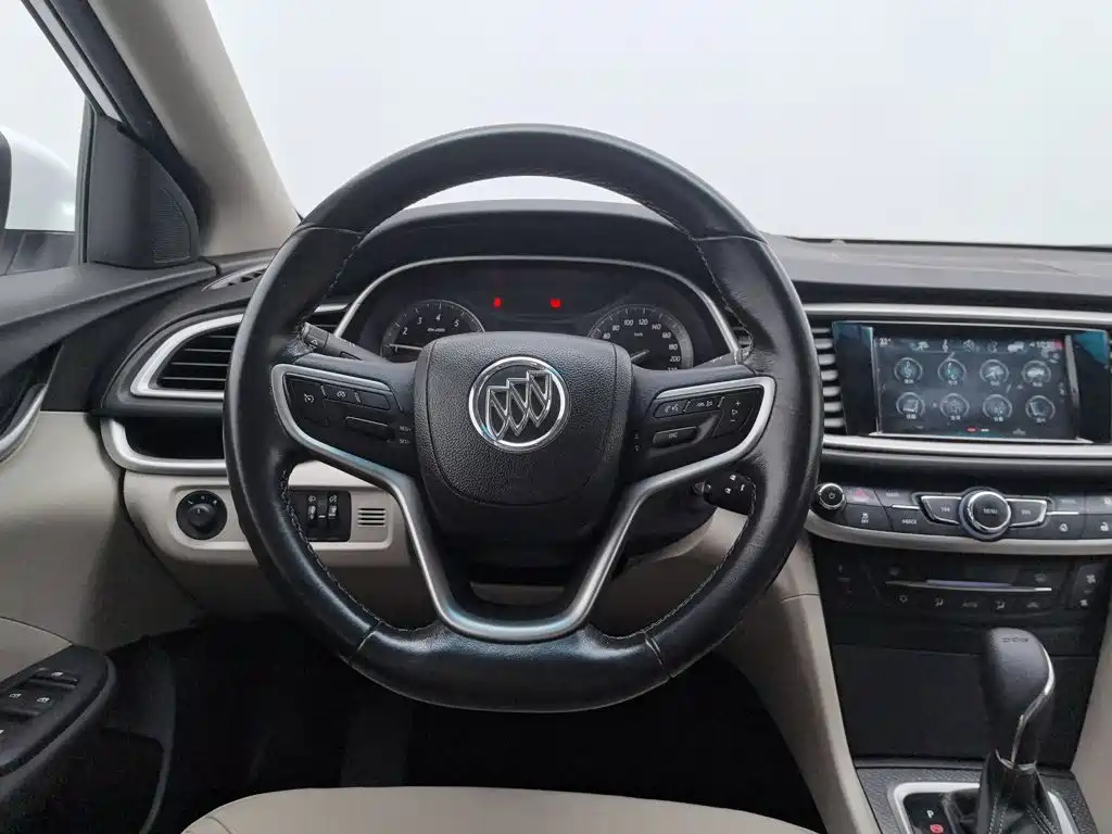 Buick Excelle — миниатюра 11