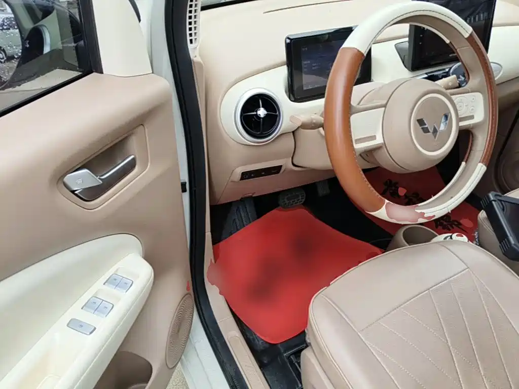 Wuling MINIEV — миниатюра 16