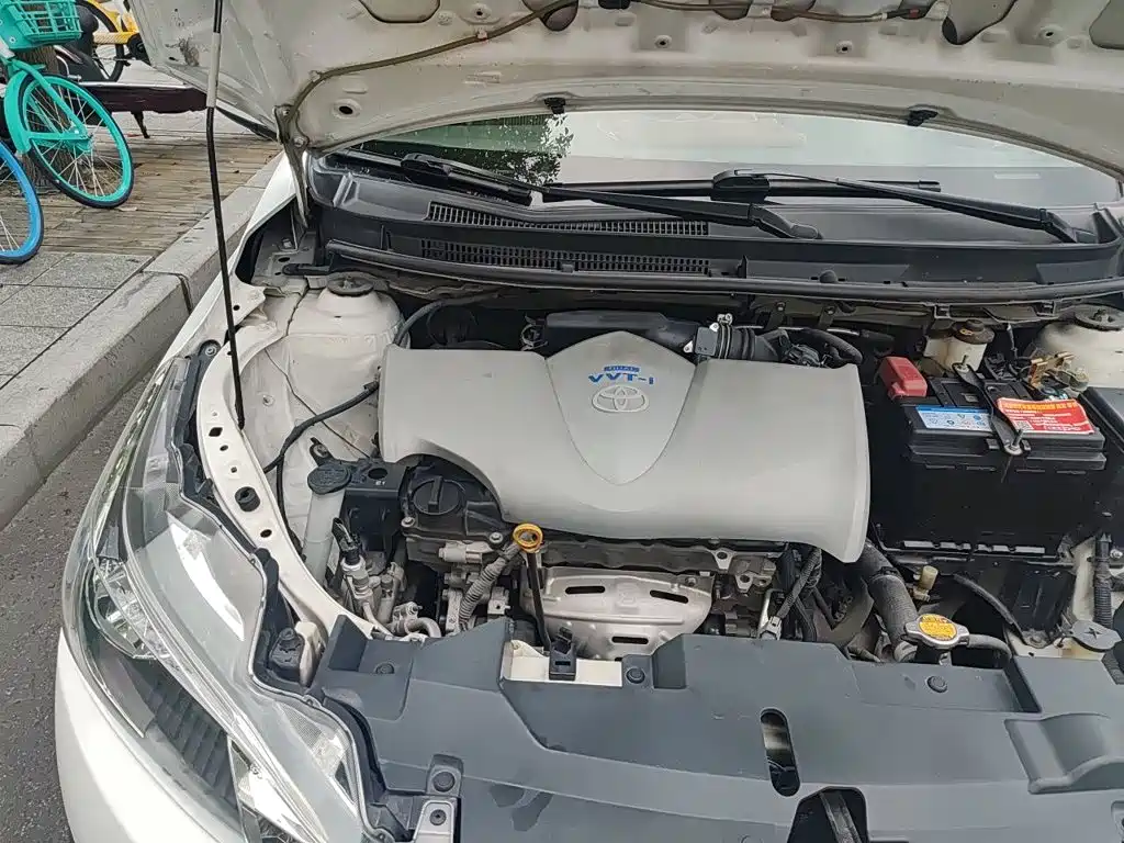 Toyota Yaris L — миниатюра 20