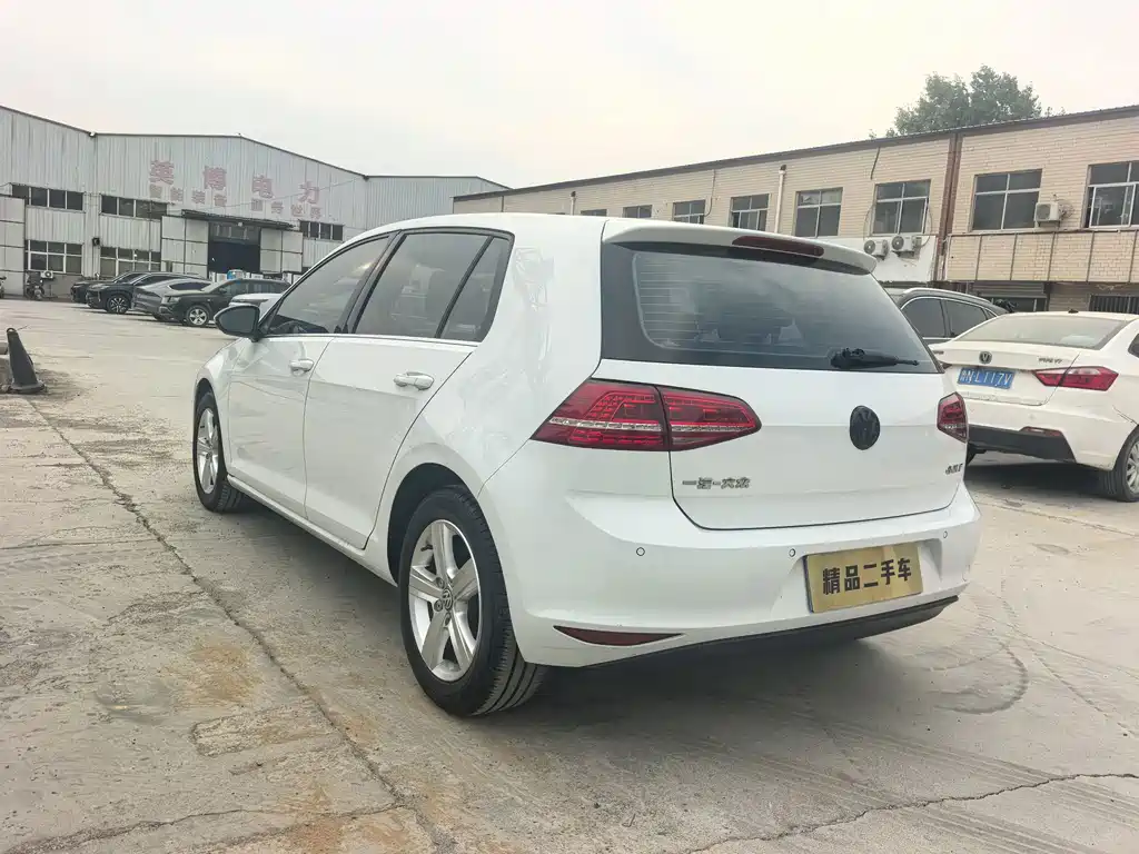 Volkswagen Golf — миниатюра 7