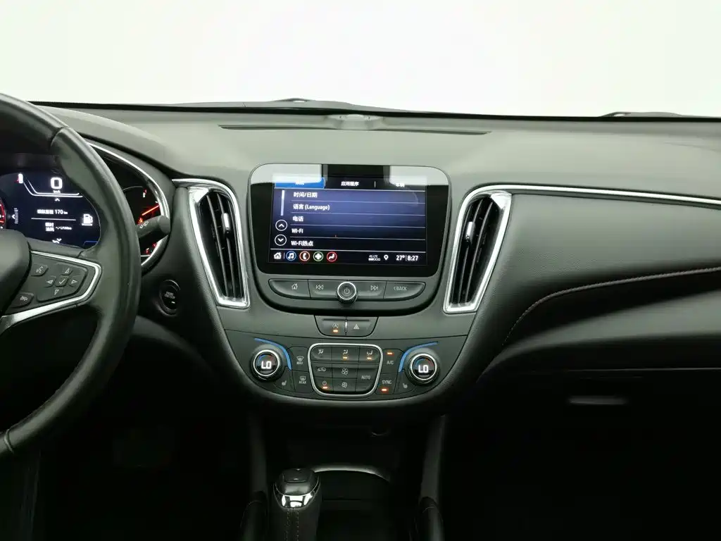 Chevrolet Malibu XL — миниатюра 12