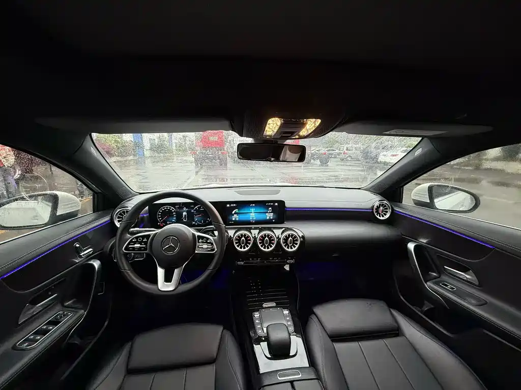 MERCEDES-BENZ A CLASS