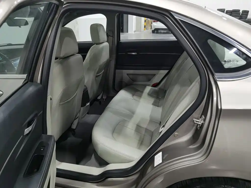 BAIC Senova D50 — миниатюра 15