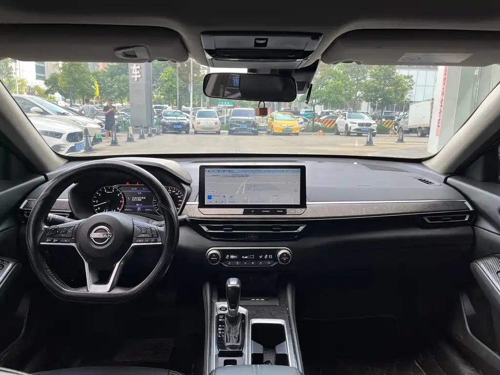 Nissan Teana — миниатюра 5