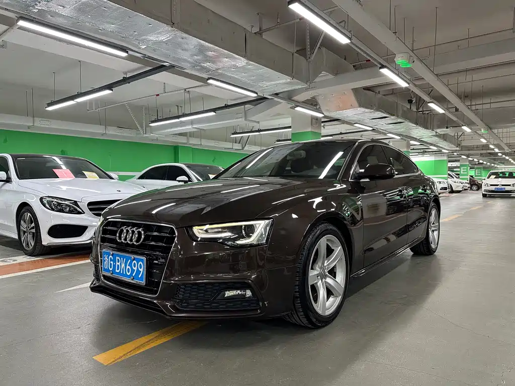AUDI A5
