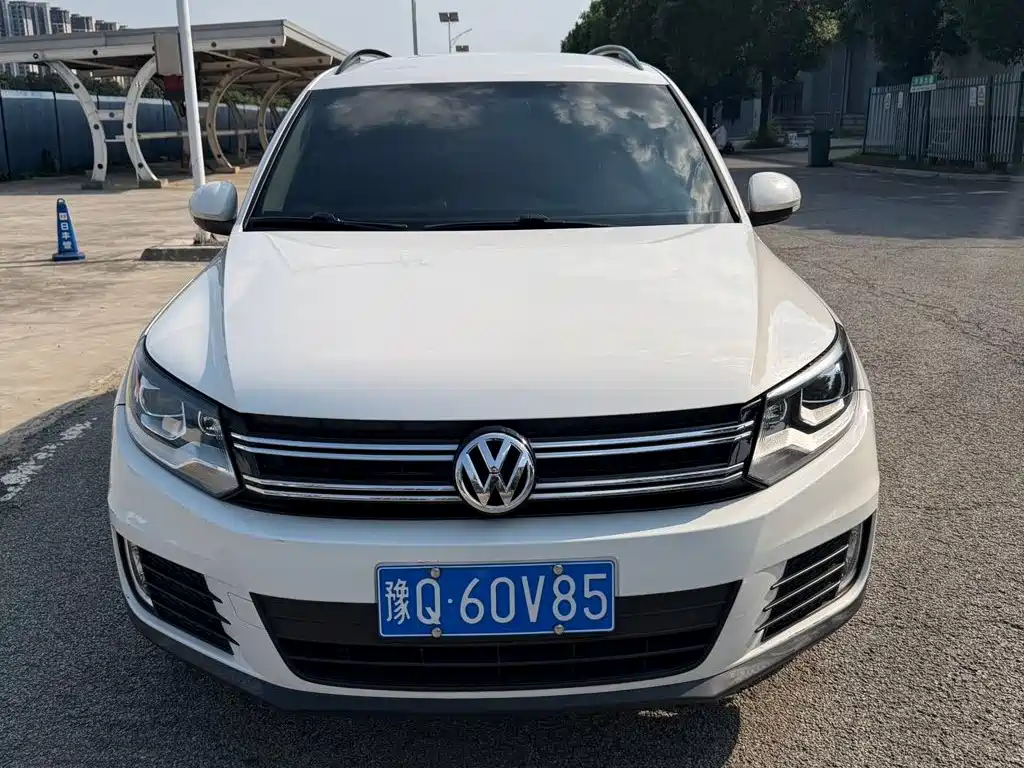 Volkswagen Tiguan — миниатюра 2
