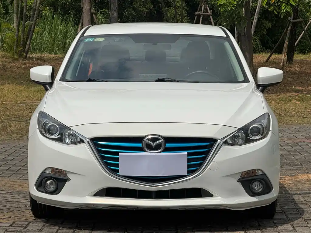 Mazda 3 Axela — миниатюра 2