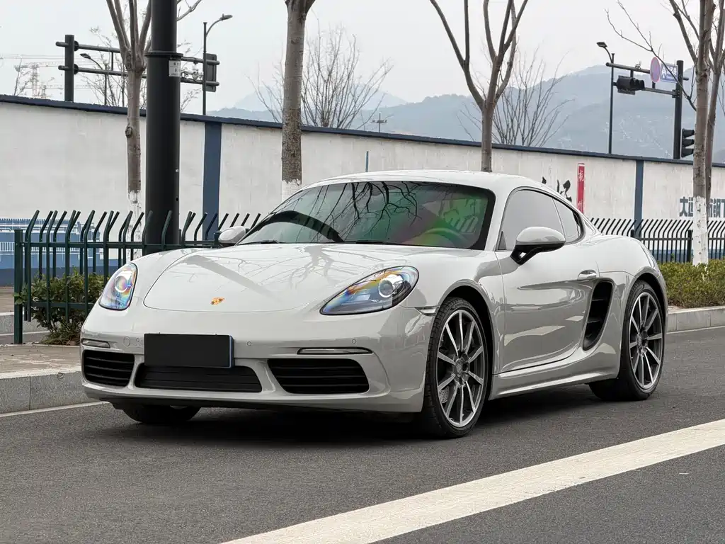 Porsche 718 2021