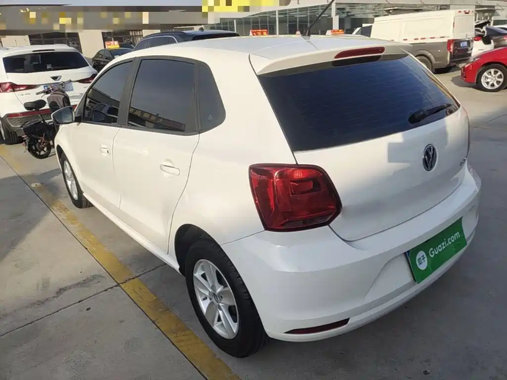 Volkswagen Polo — миниатюра 5