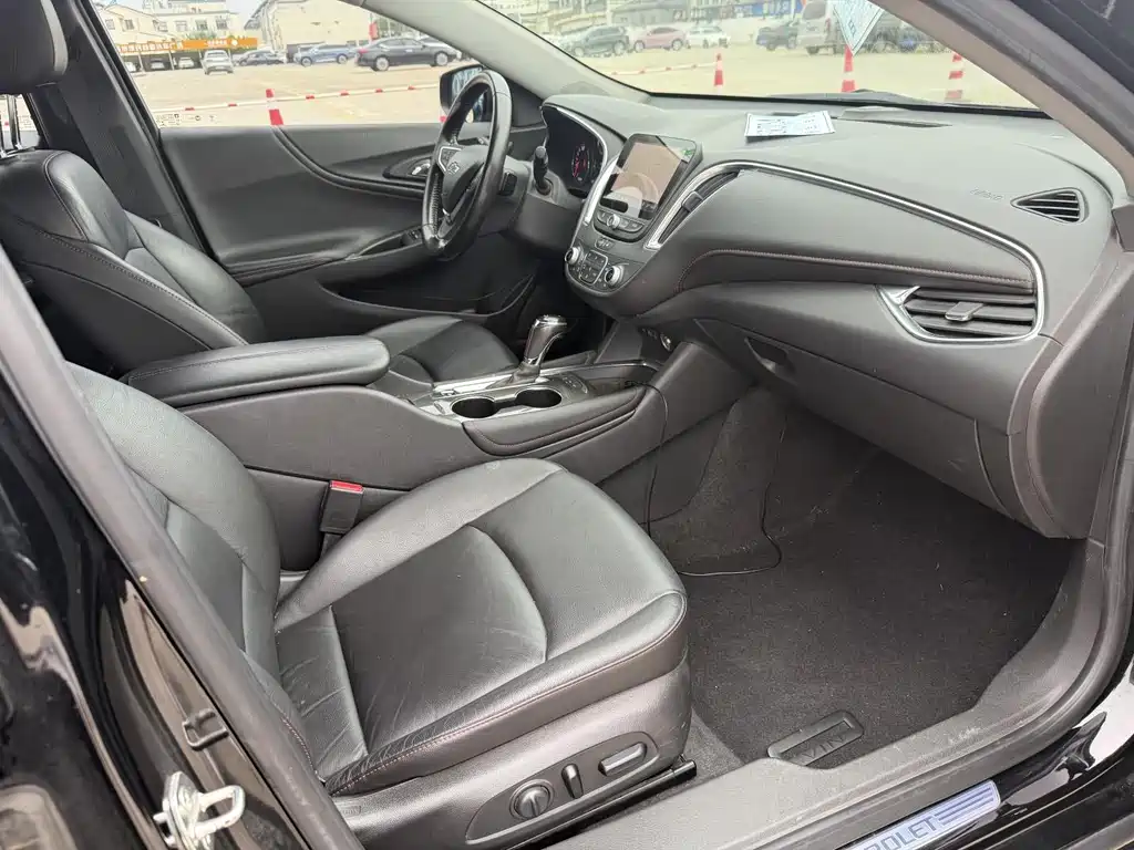 Chevrolet Malibu XL — миниатюра 8
