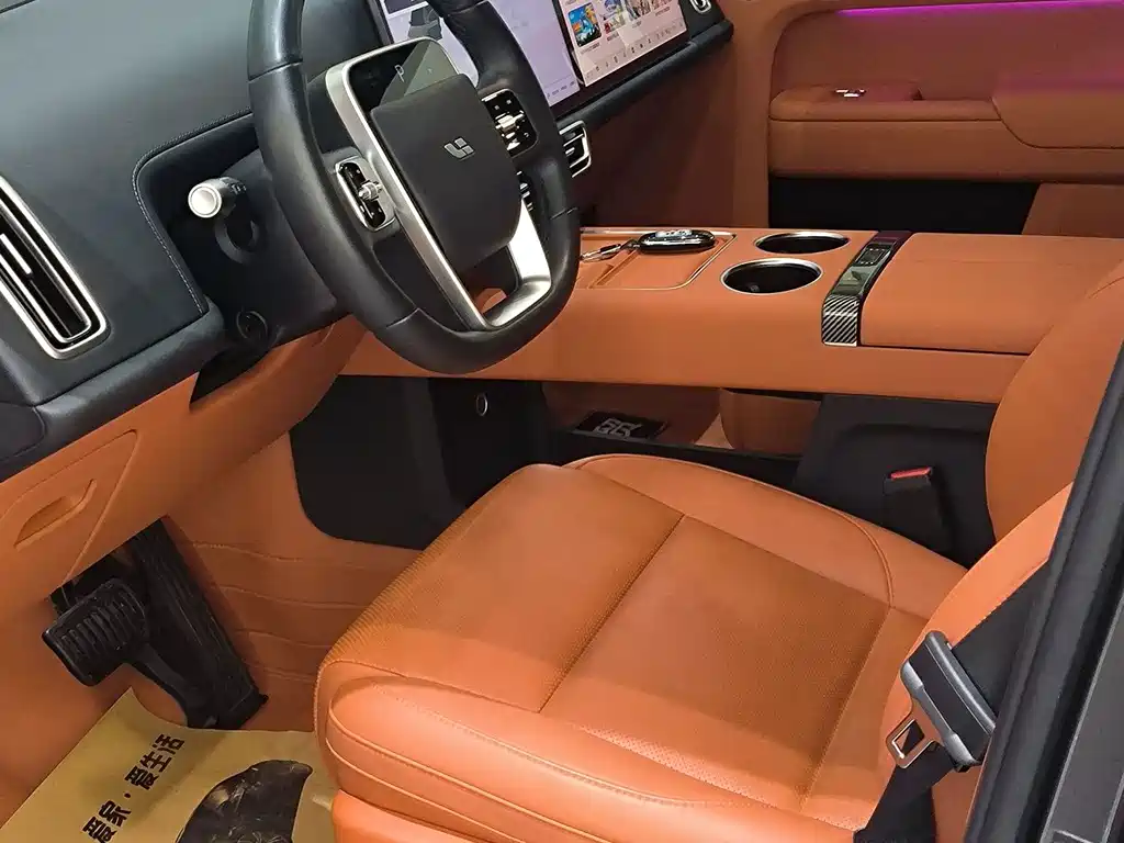 Li Auto Li L8 — миниатюра 4