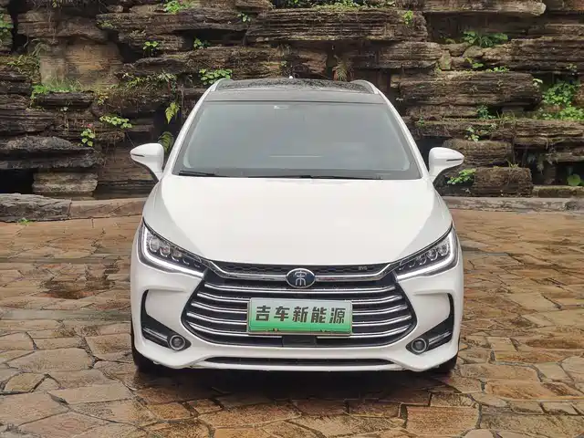 2020 BYD Song Max