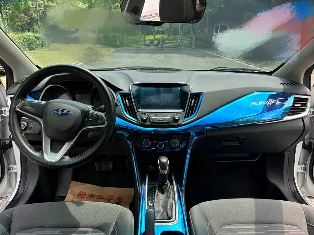 Chevrolet Monza 2019 Redline 320T DCT VI