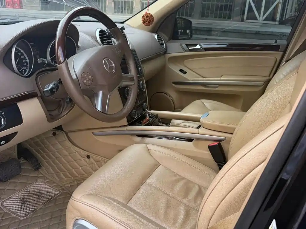 Mercedes-Benz GL-Class — миниатюра 4
