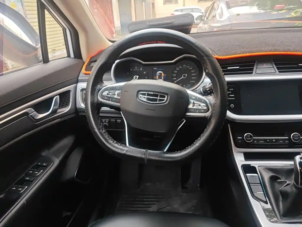 Geely Emgrand GS — миниатюра 6