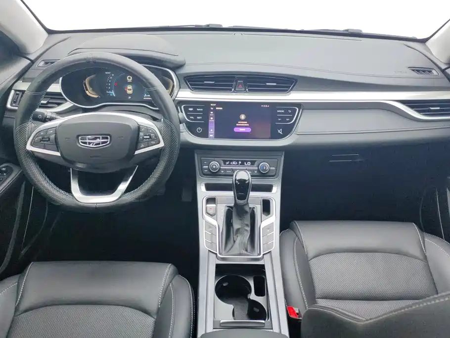 Geely Emgrand — миниатюра 12