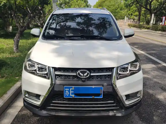 BAIC HUANSU BAIC MAGIC SPEED S3 2017