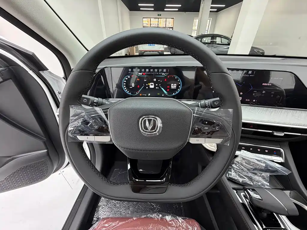 Changan Eado — миниатюра 8