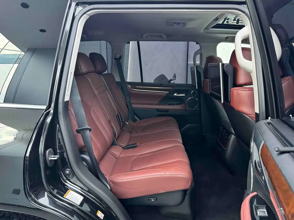 Lexus LX — фотографии объявления, Фото 11