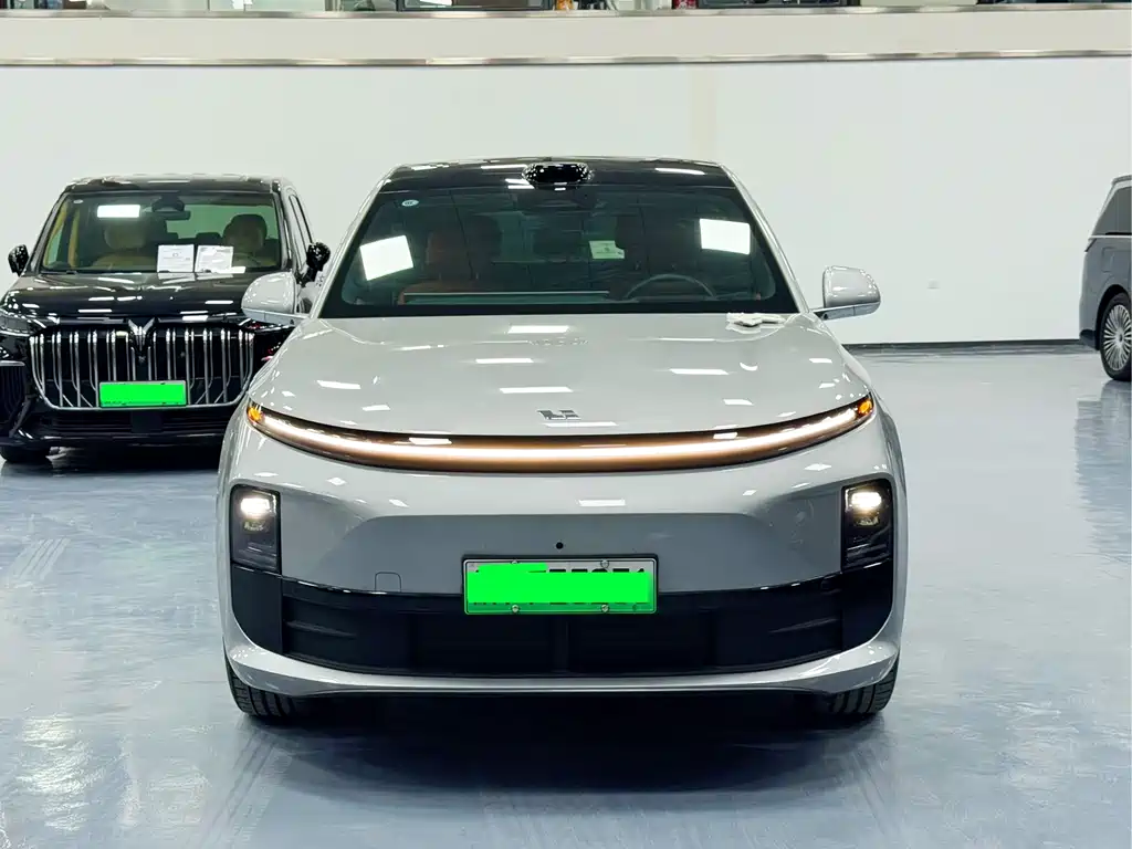 Li Auto IDEAL L6