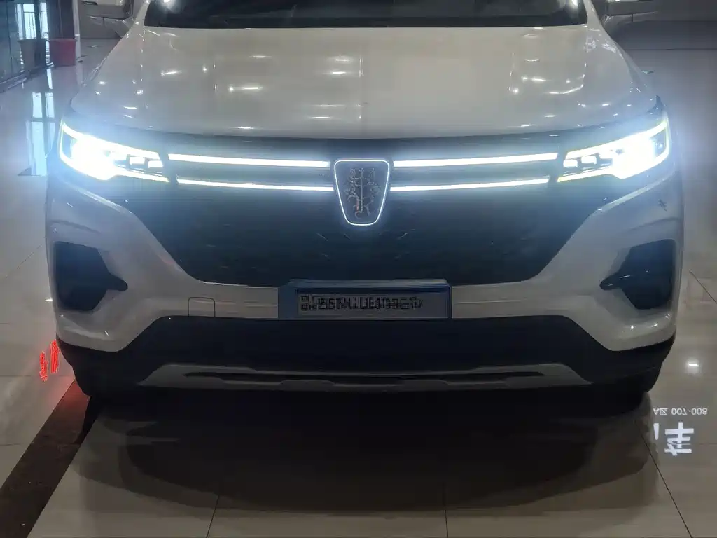 Roewe RX5 MAX — миниатюра 2