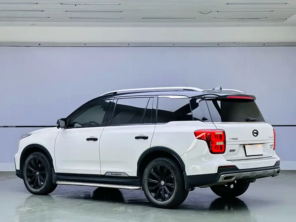 GAC TRUMPCHI GS8